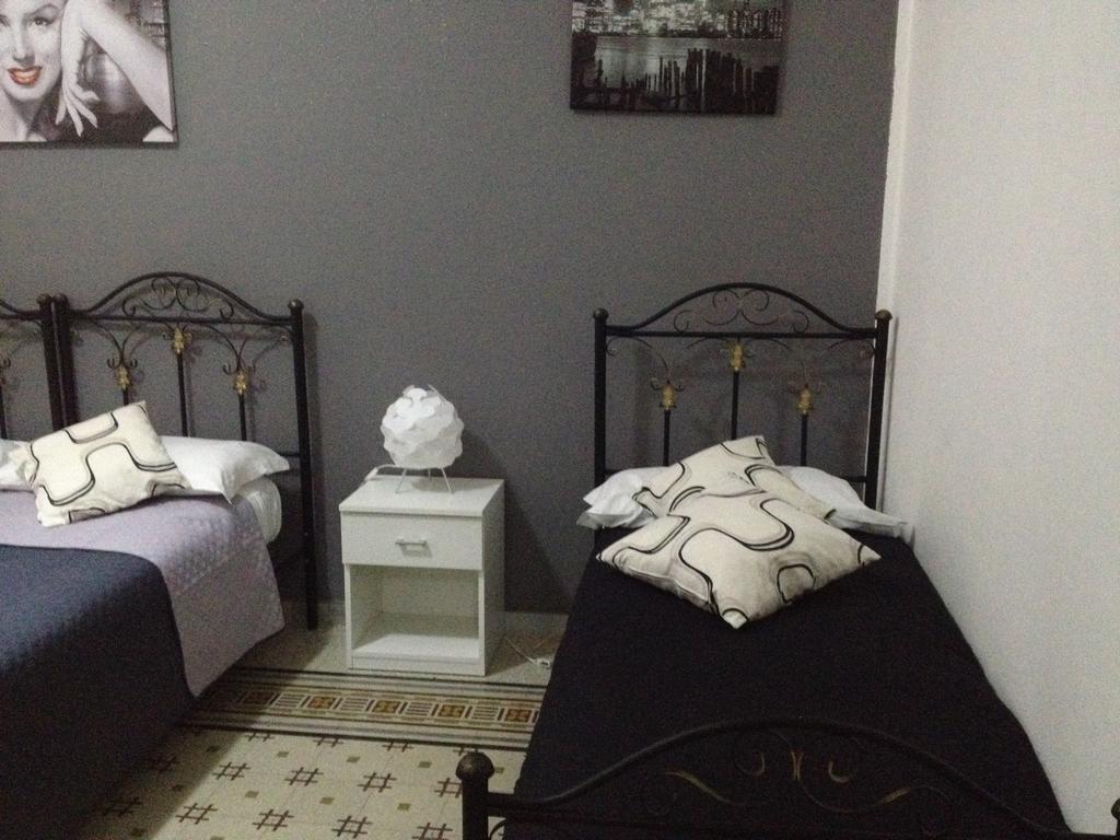 Alba Camere Palermo Bagian luar foto