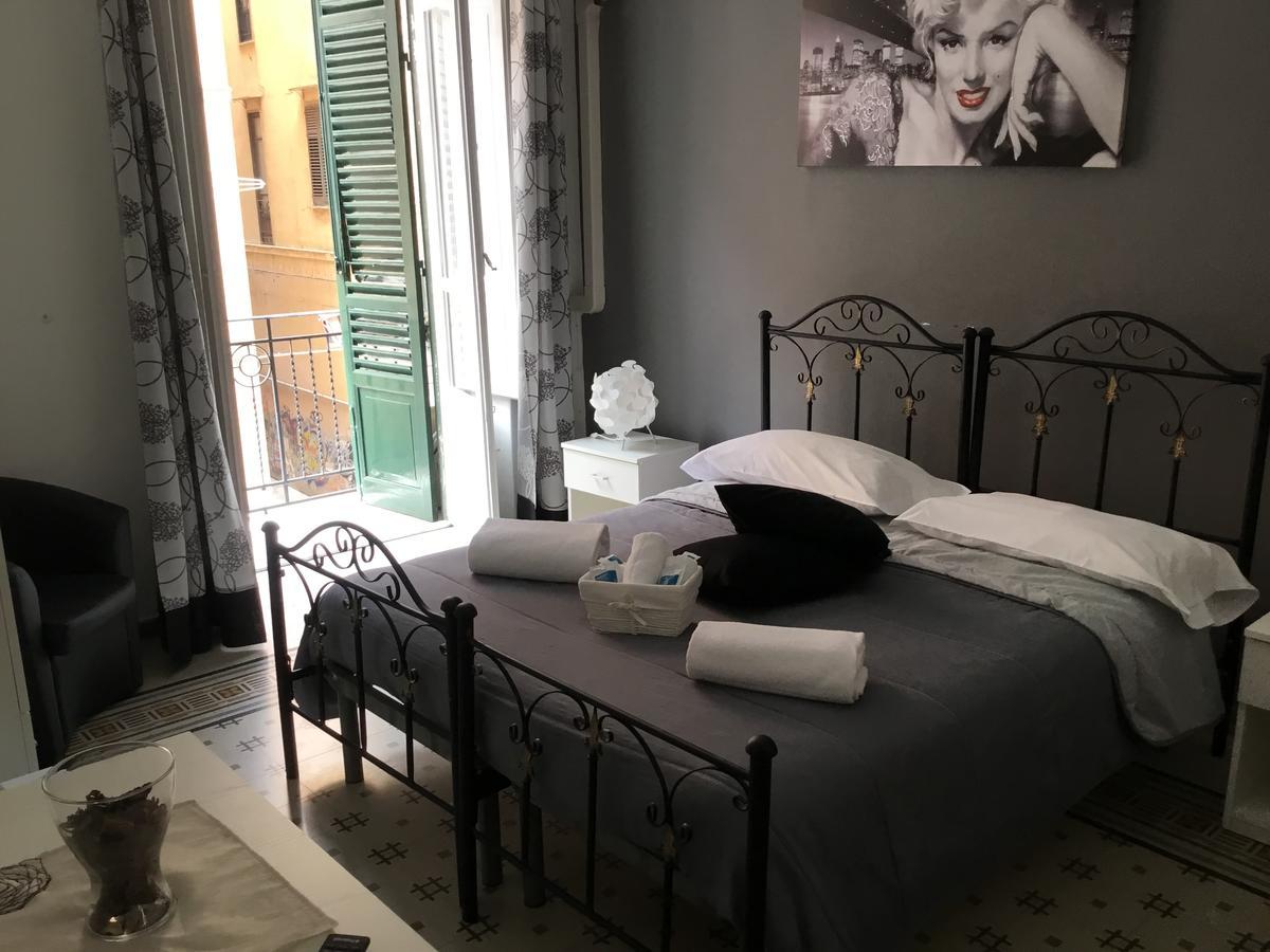 Alba Camere Palermo Bagian luar foto